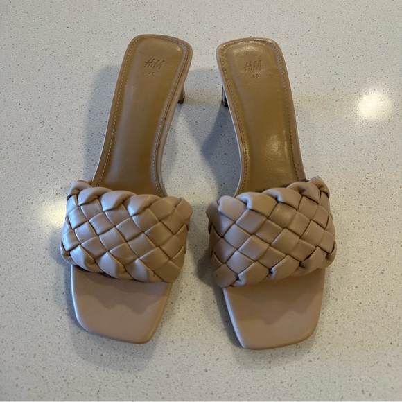 H&M Tan Braided Heels - Picture 2 of 4